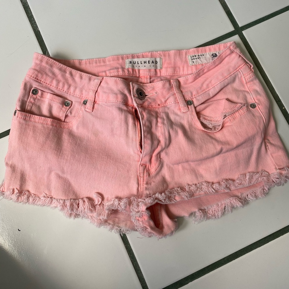 Bullhead size 7 shorts low rise